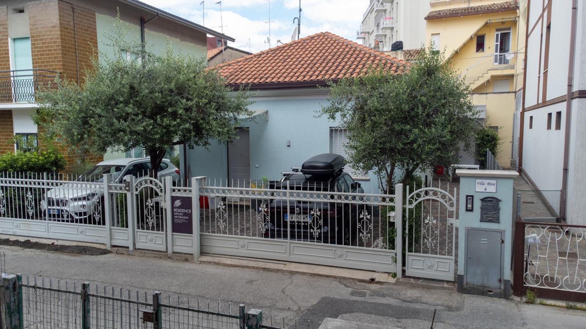 Residence Diffuso Arcobaleno Gabicce Mare Luaran gambar